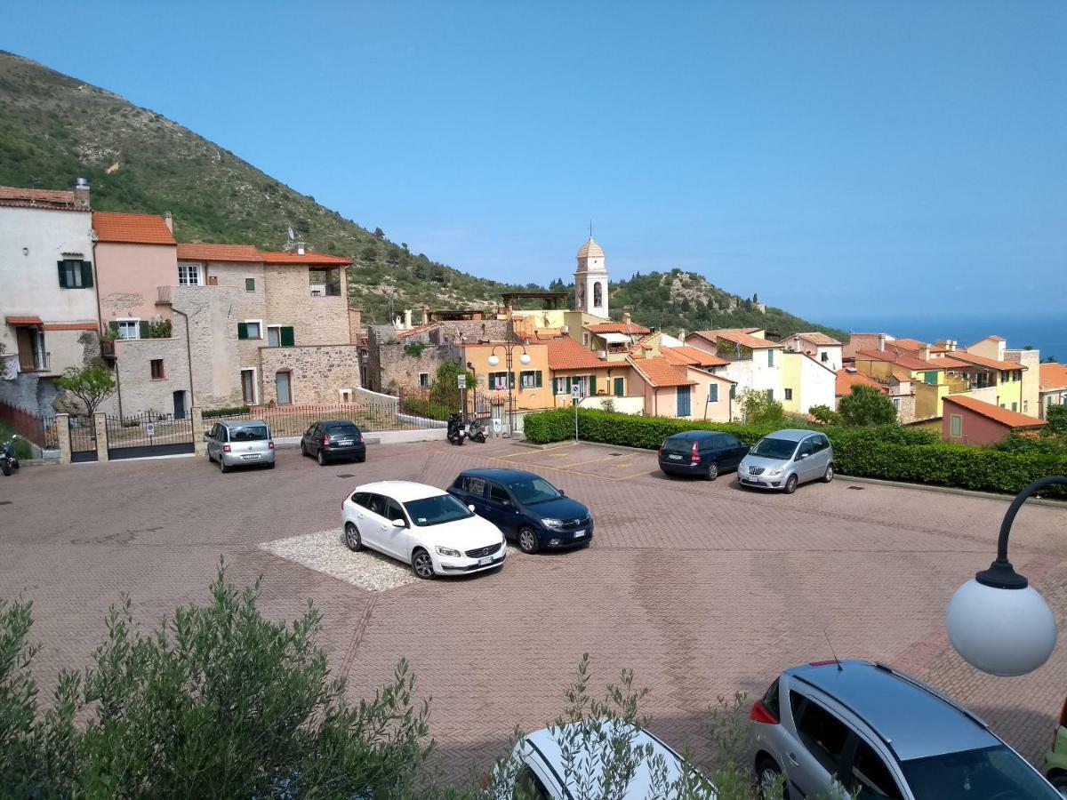 Acasadigiuly Villa Ceriale Buitenkant foto
